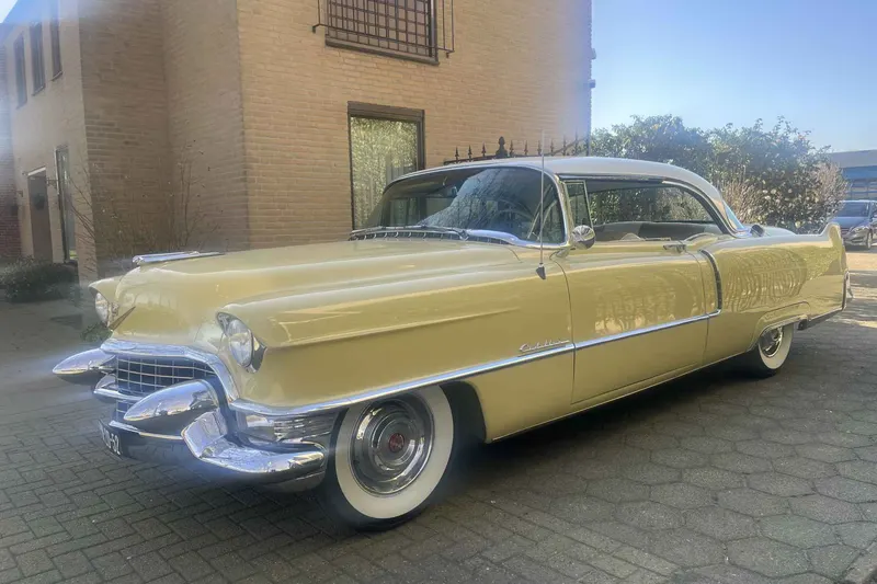 Cadillac De Ville (1955)