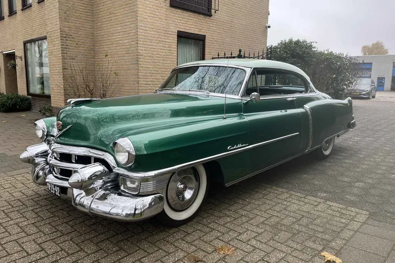 Cadillac De Ville (1953)