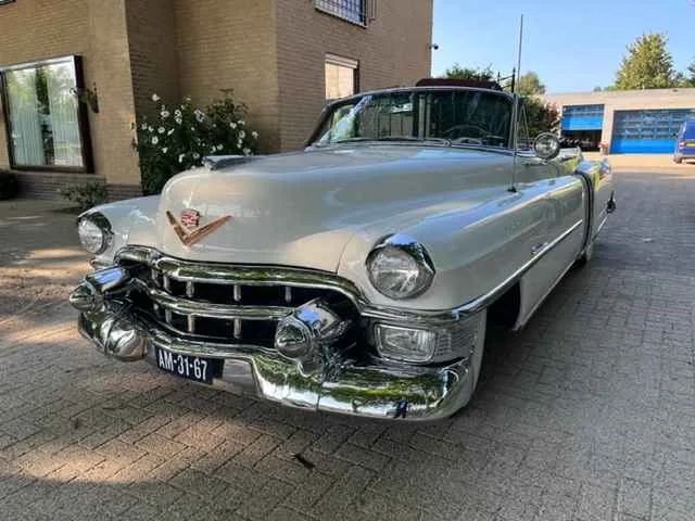 Cadillac De Ville (1953) — foto 1