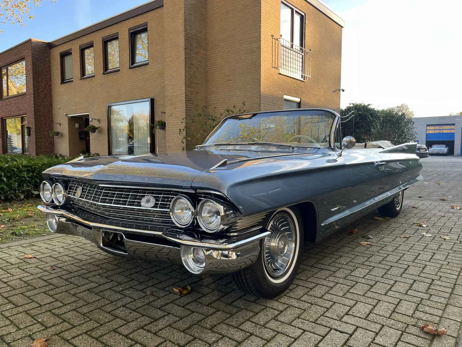 Cadillac De Ville (1961) — foto 1