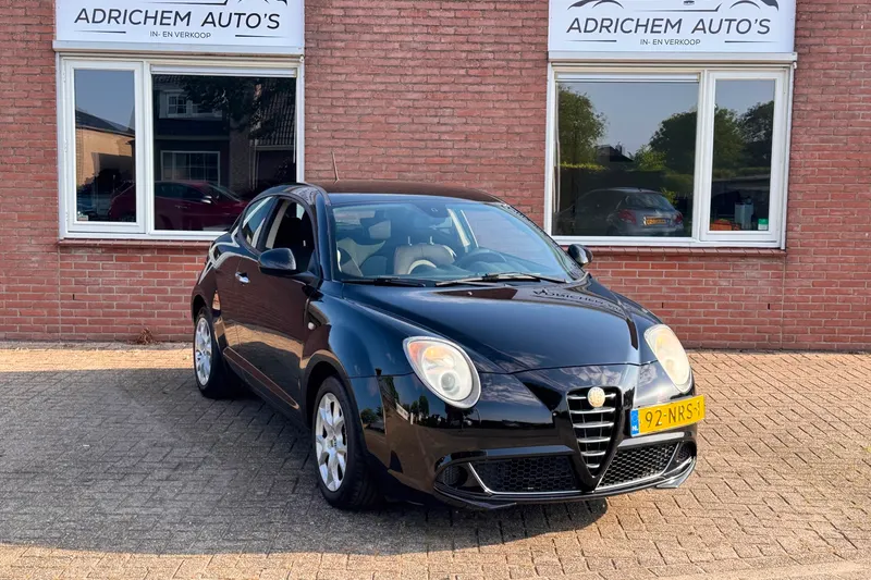 Alfa Romeo MiTo (2009)