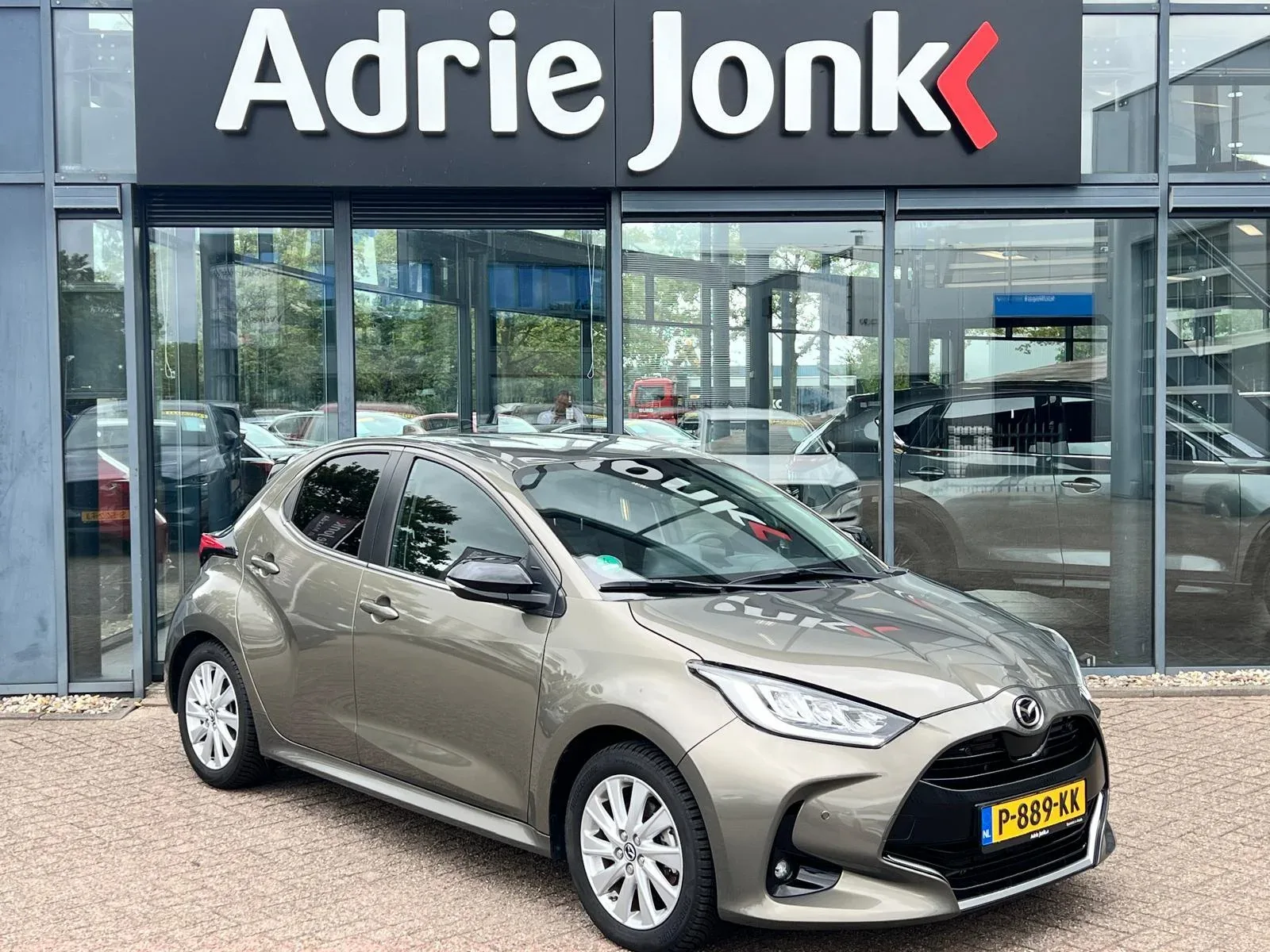 Mazda 2 Hybrid (2022) — foto 1