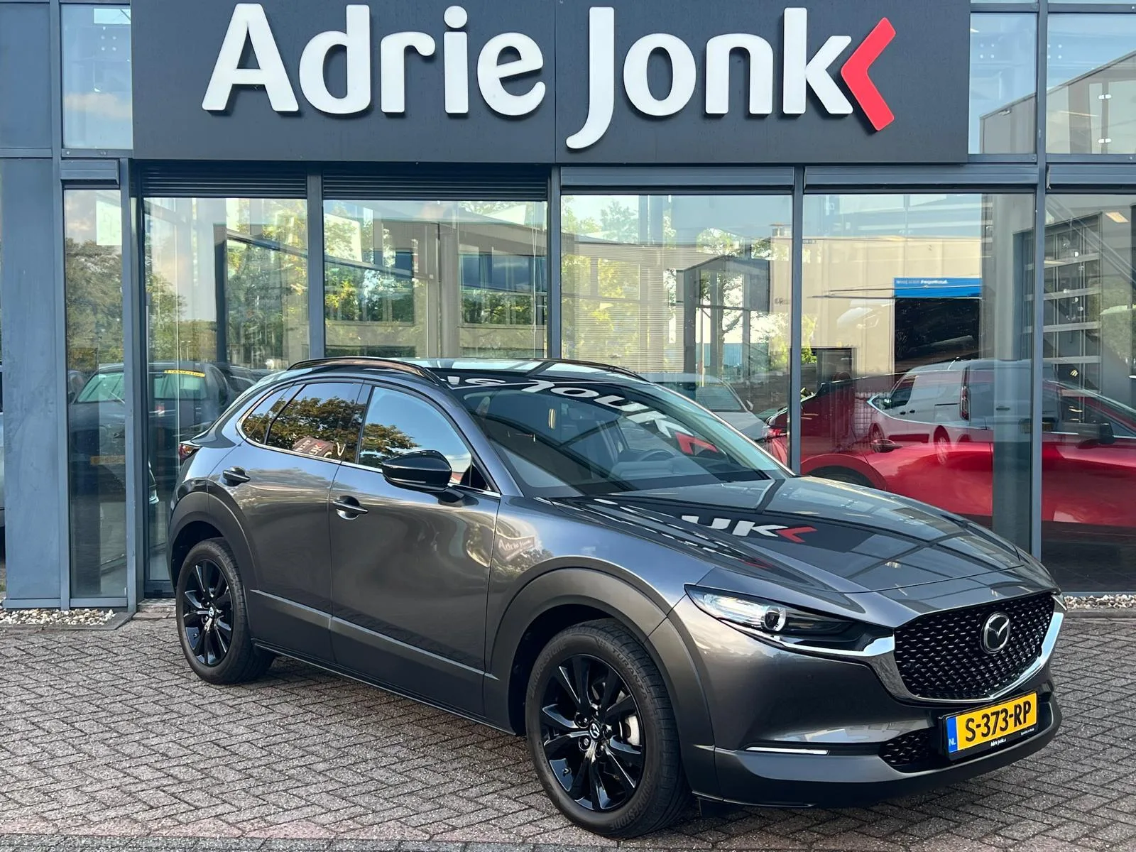 Mazda CX-30 (2023) — foto 1