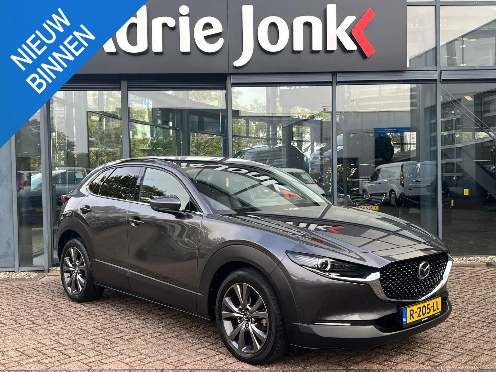 Mazda CX-30 (2022) — foto 1
