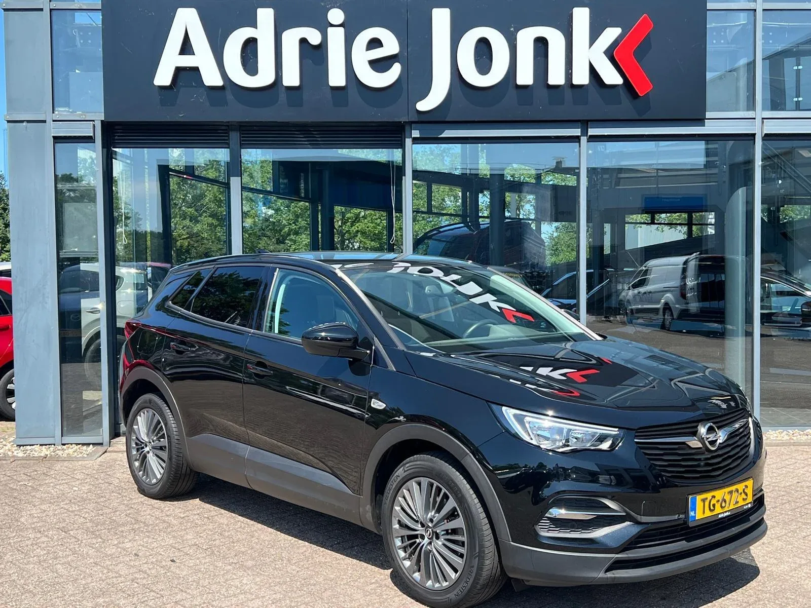 Opel Grandland (2018) — foto 1