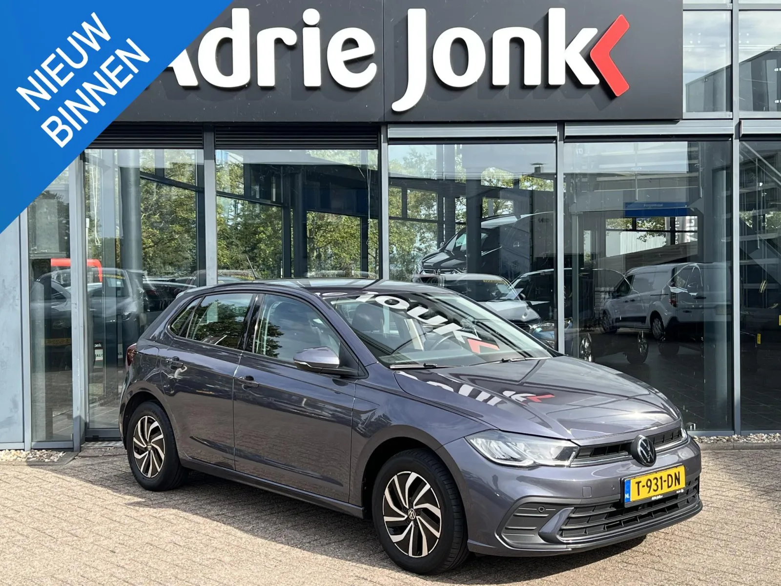 Volkswagen Polo (2023) — foto 1