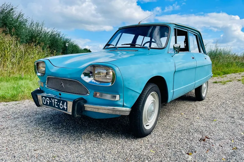 Citroën 8 Berline (1975)