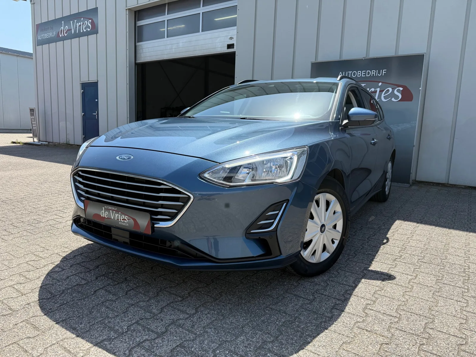 Ford Focus (2018) — foto 1