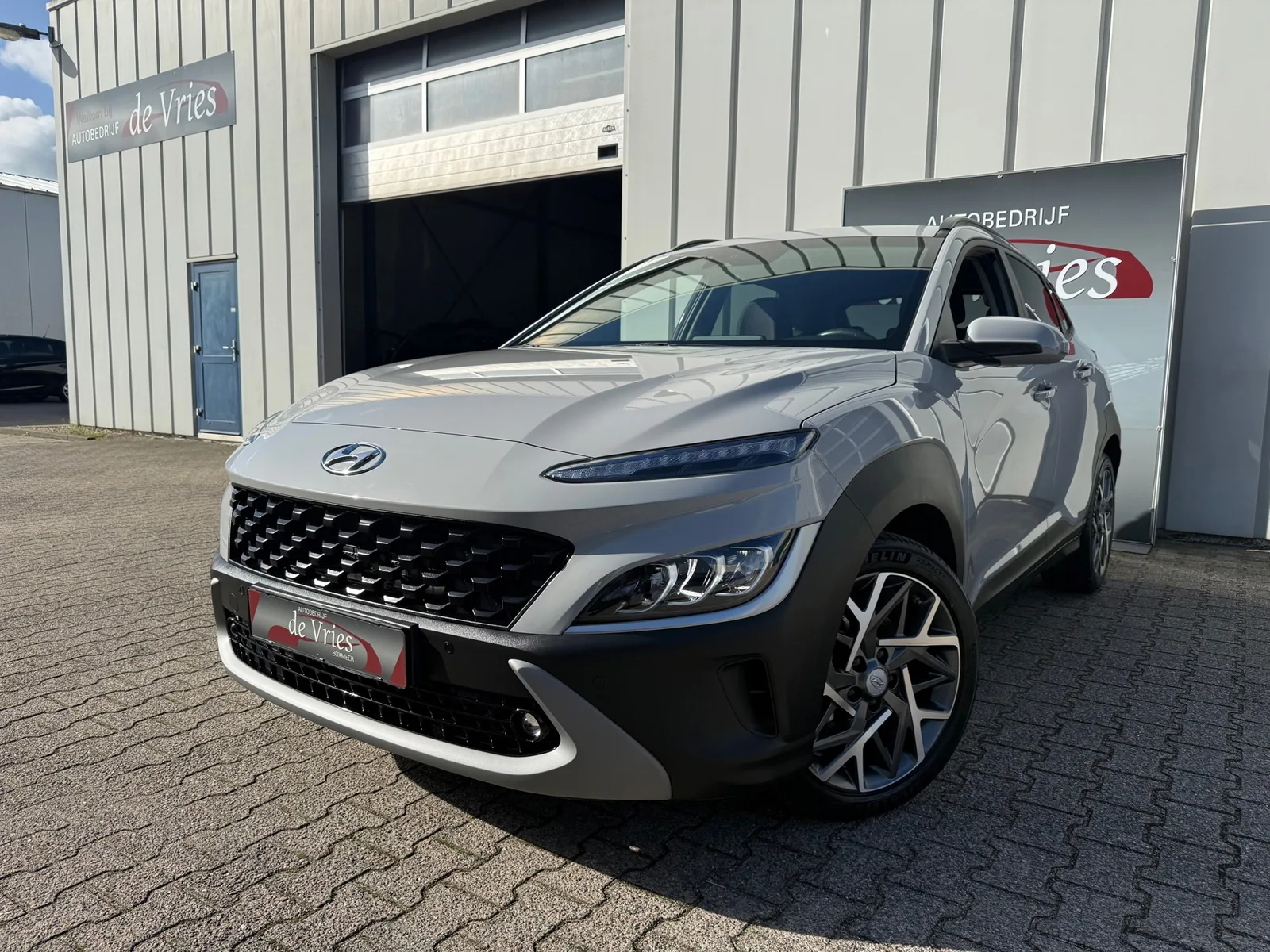 Hyundai Kona (2022) — foto 1