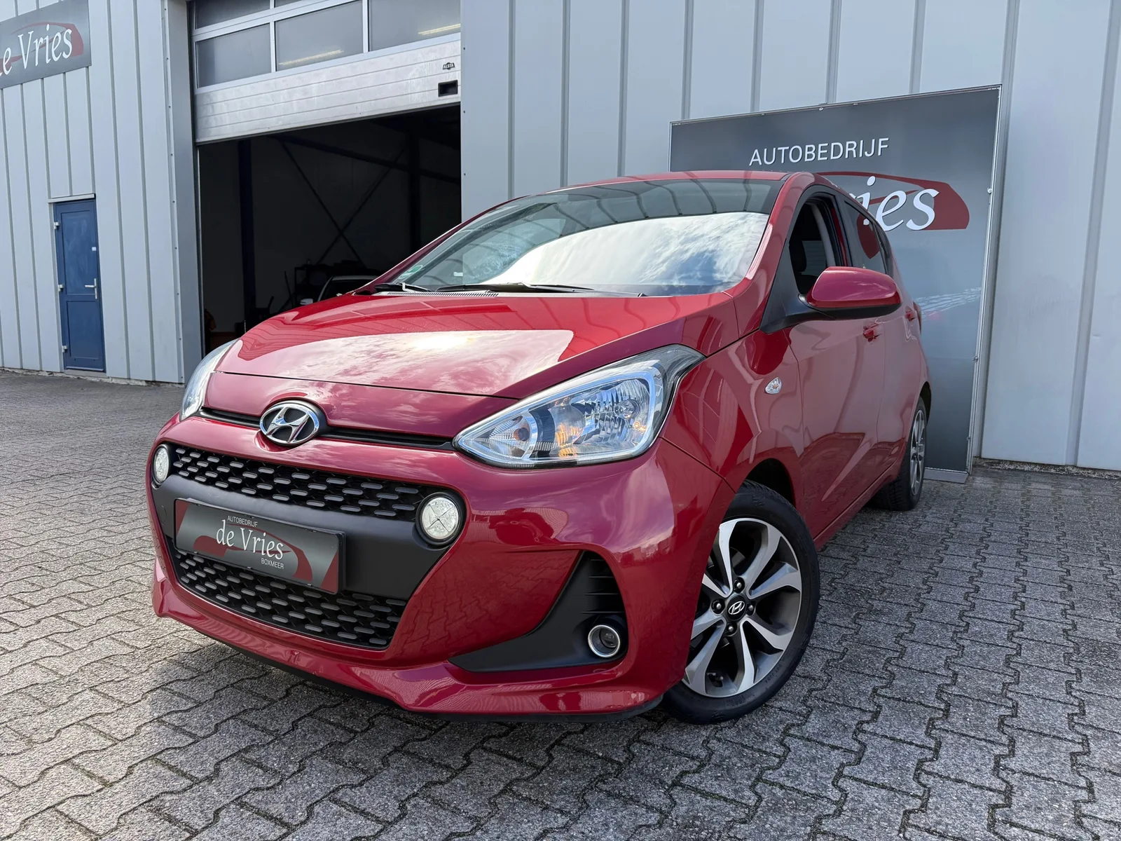 Hyundai i10 (2018) — foto 1