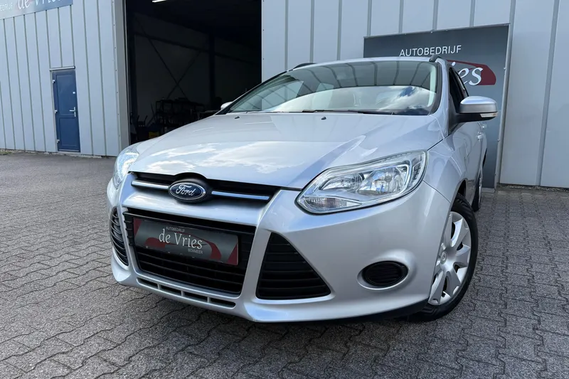 Ford Focus (2011)