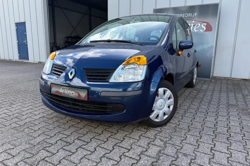 Renault Modus (2005)