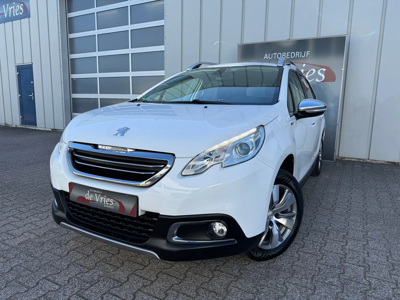 Peugeot 2008 (2015) — foto 1