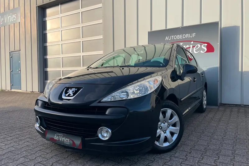 Peugeot 207 (2009)