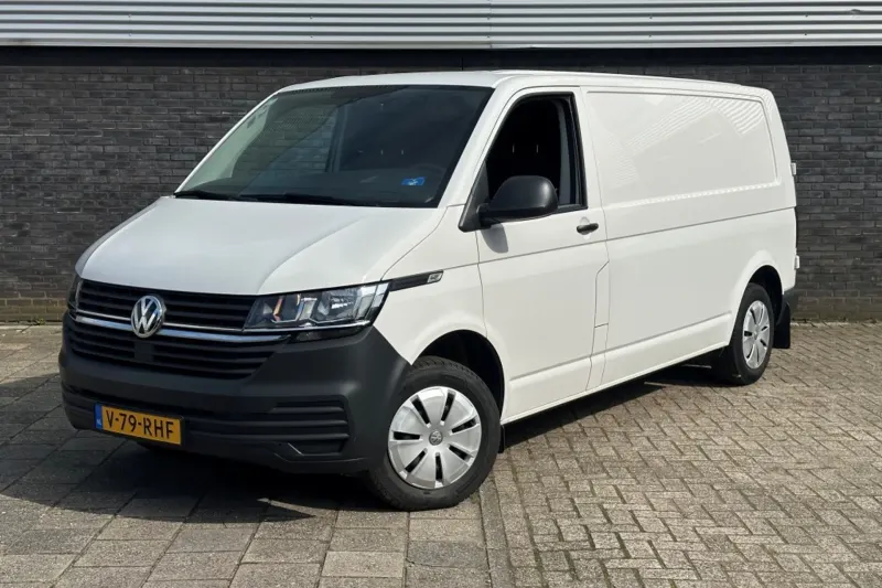 Volkswagen Transporter (2023)
