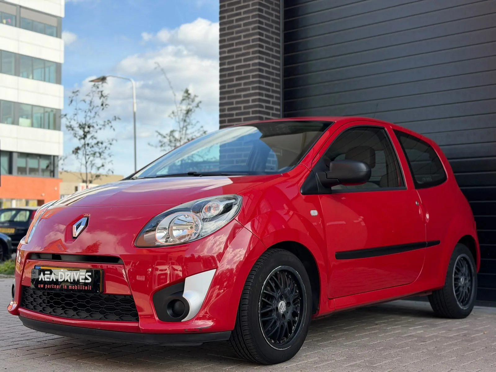 Renault Twingo (2011) — foto 1