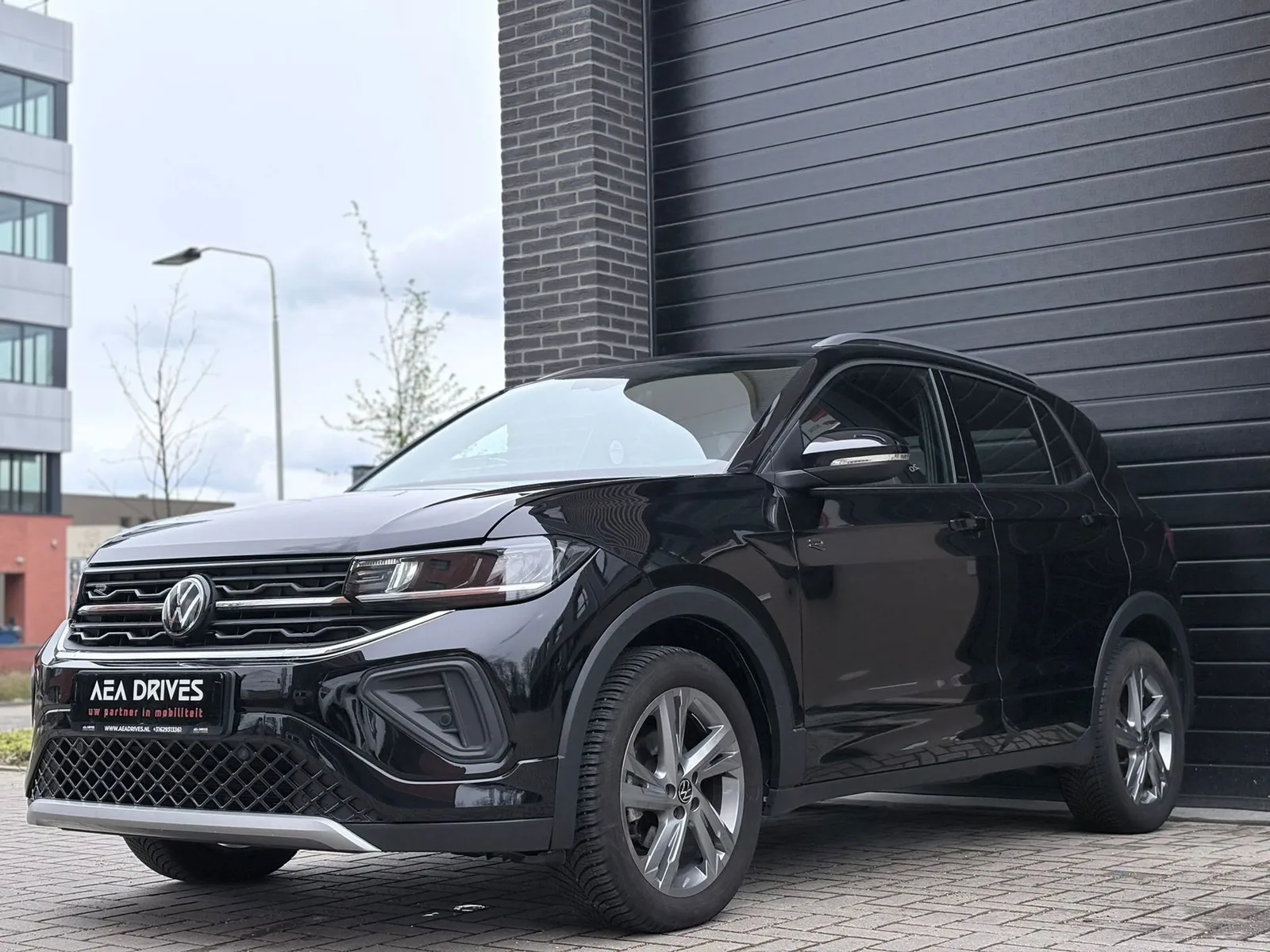 Volkswagen T-Cross (2024) — foto 1