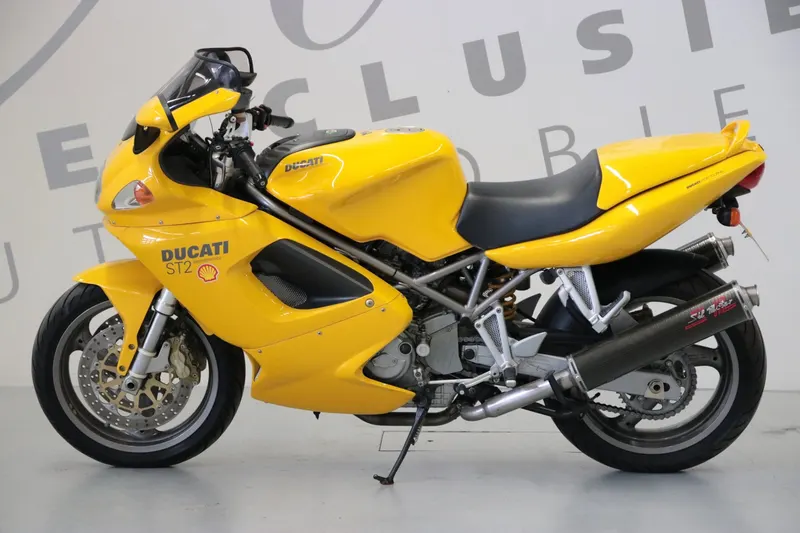 Ducati ST2 (2001)