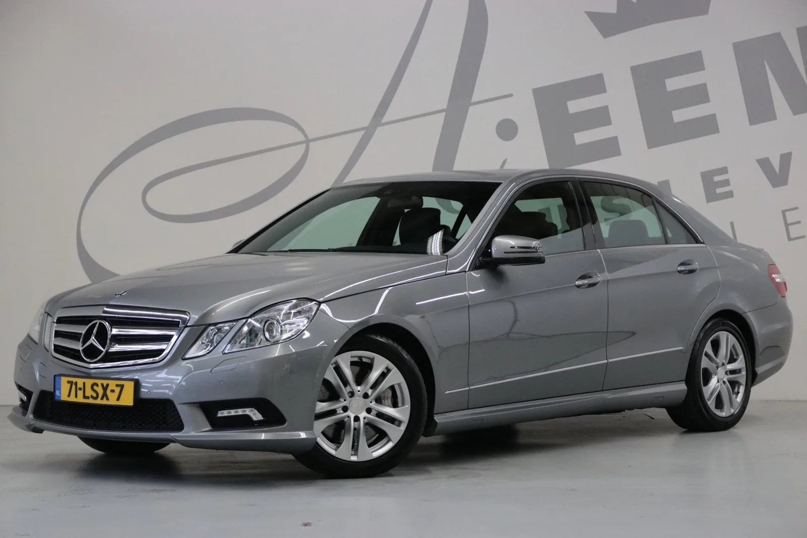 Mercedes-Benz E-Klasse (2009) — foto 1