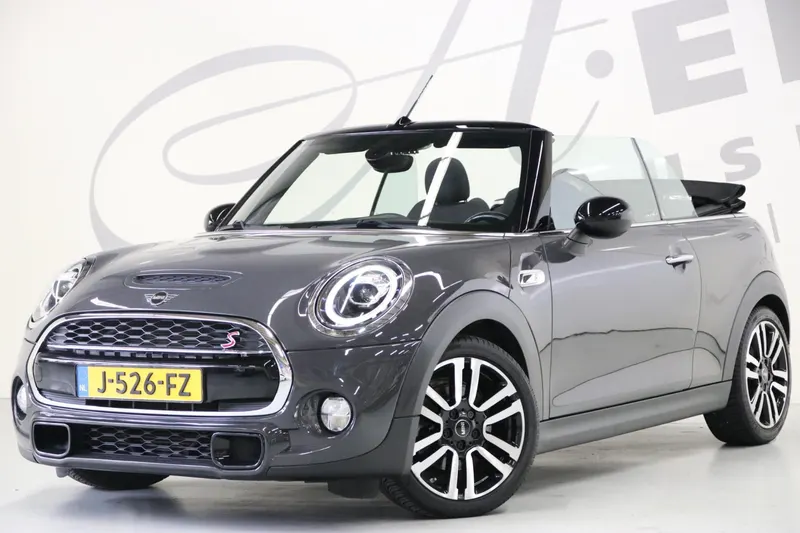 MINI Cabrio (2019)