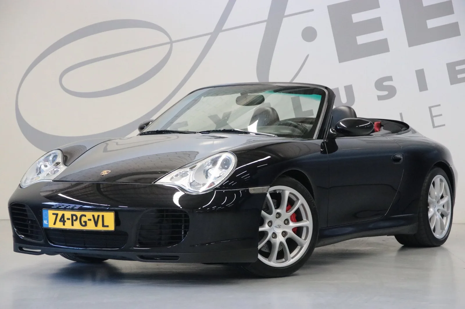 Porsche 911 (2004) — foto 1