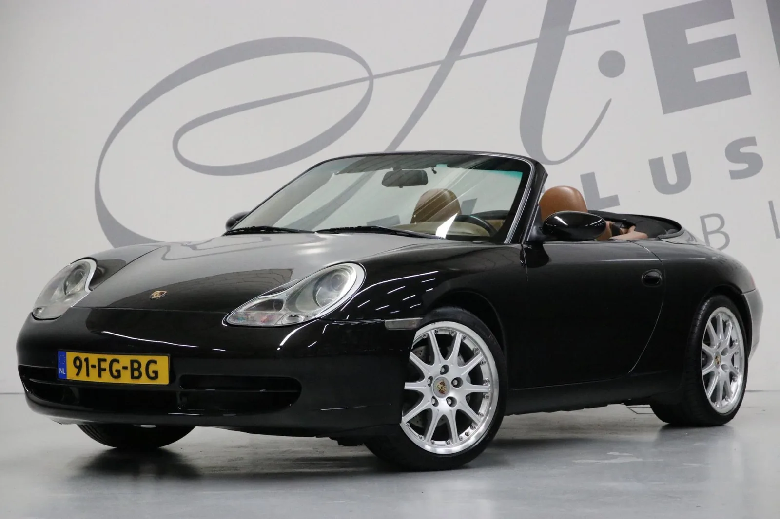 Porsche 911 (2000) — foto 1