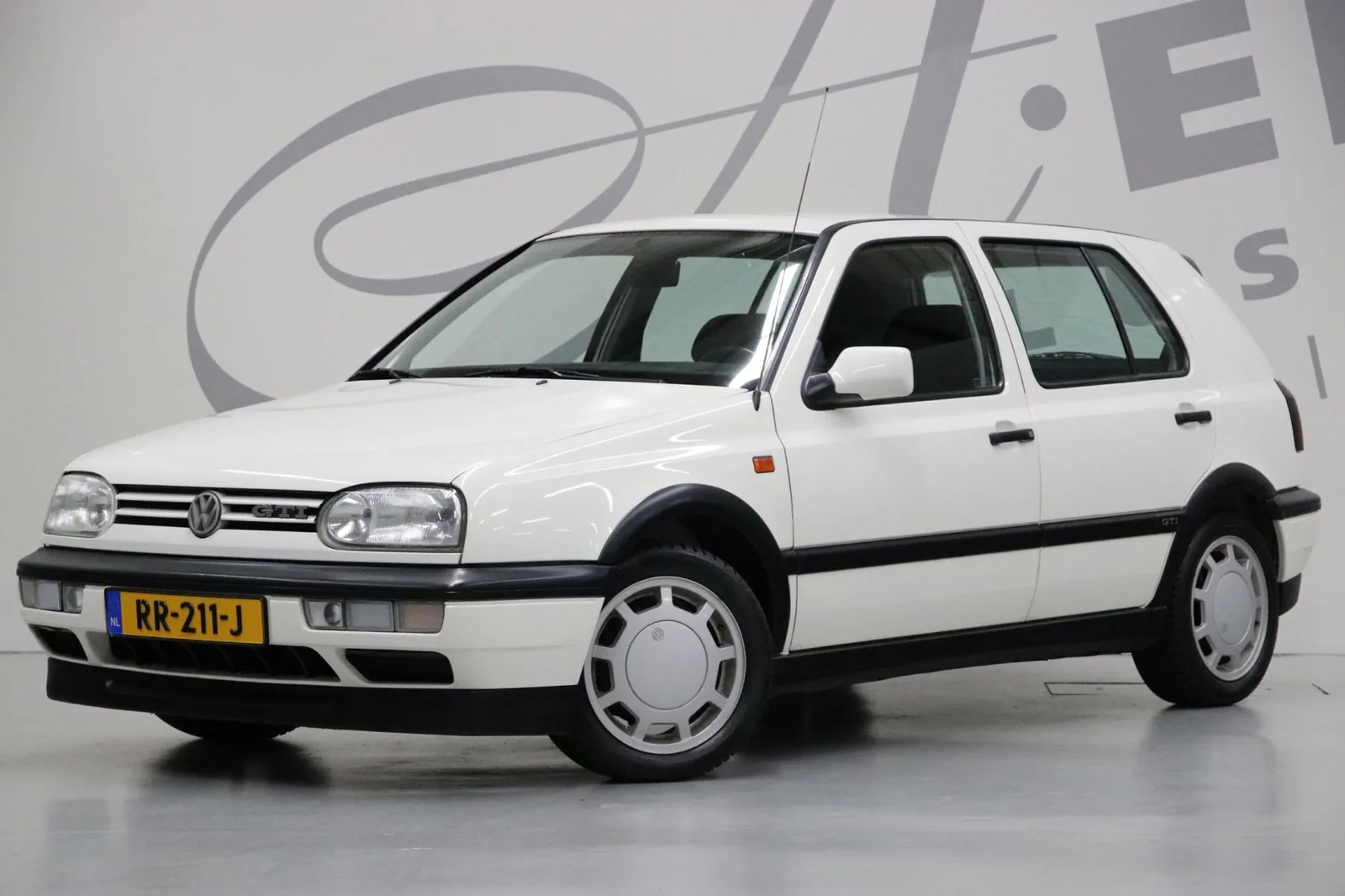 Volkswagen Golf (1992) — foto 1