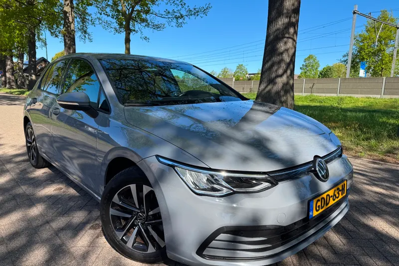 Volkswagen Golf (2021)