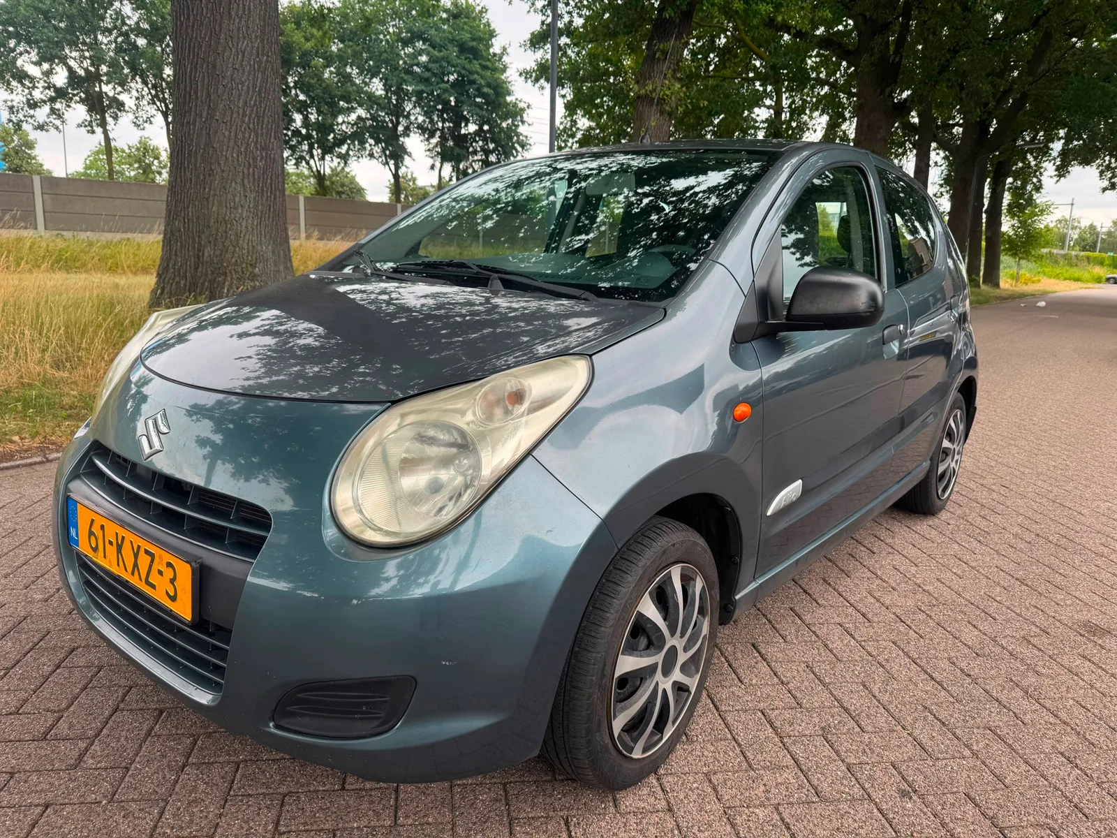 Suzuki Alto (2010) — foto 1
