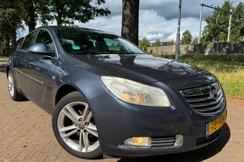 Opel Insignia (2009)