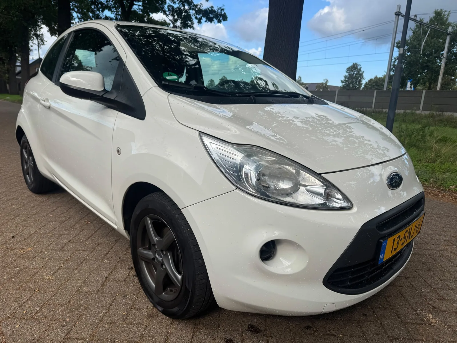 Ford Ka (2011) — foto 1