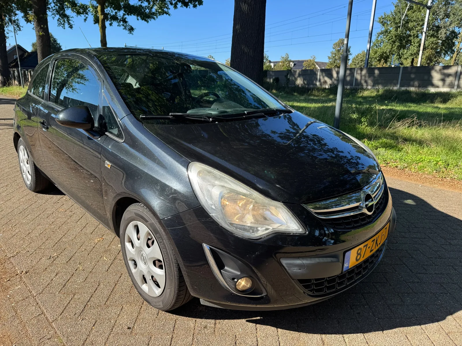 Opel Corsa (2013) — foto 1