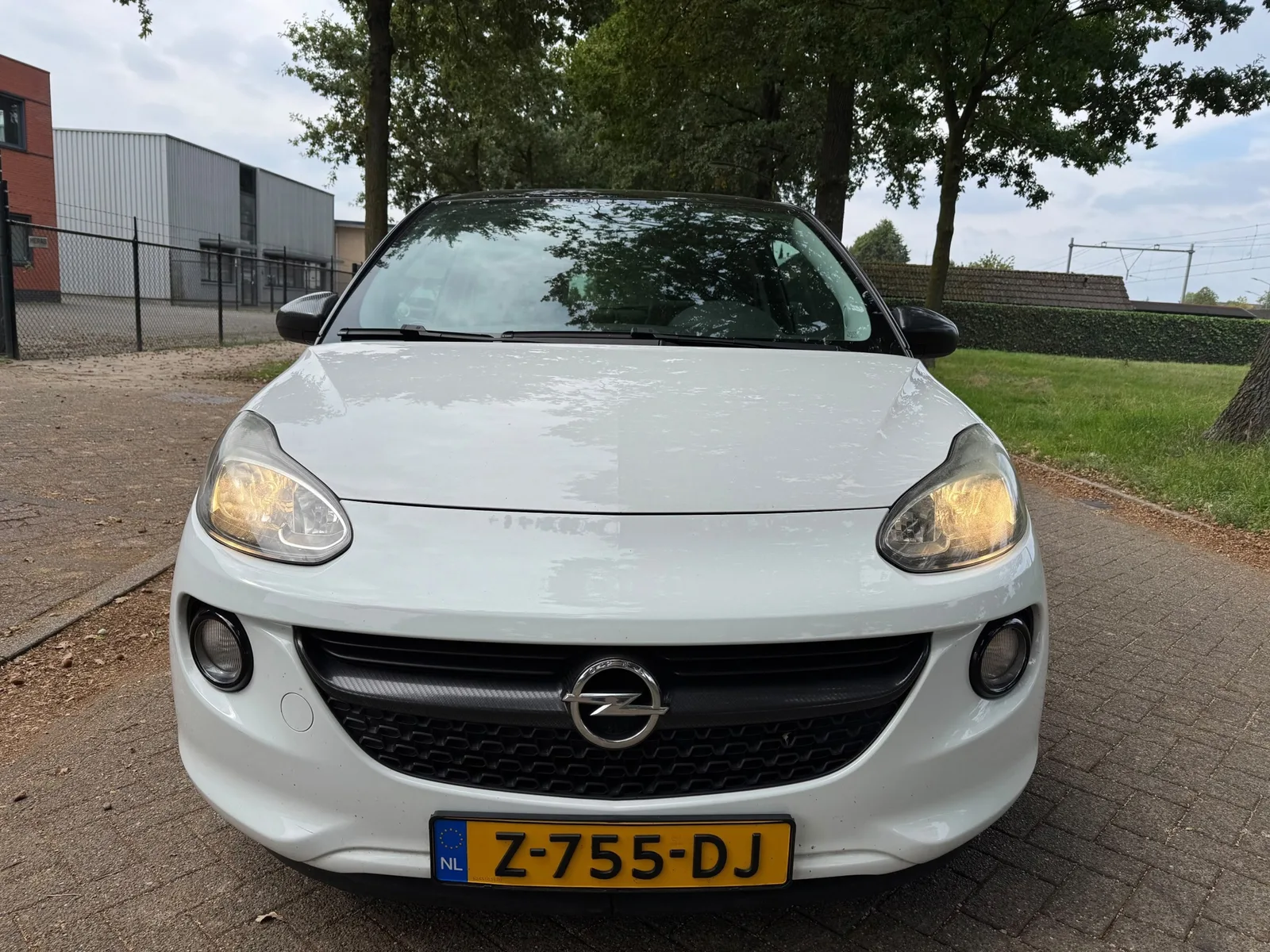 Opel Adam (2013) — foto 1