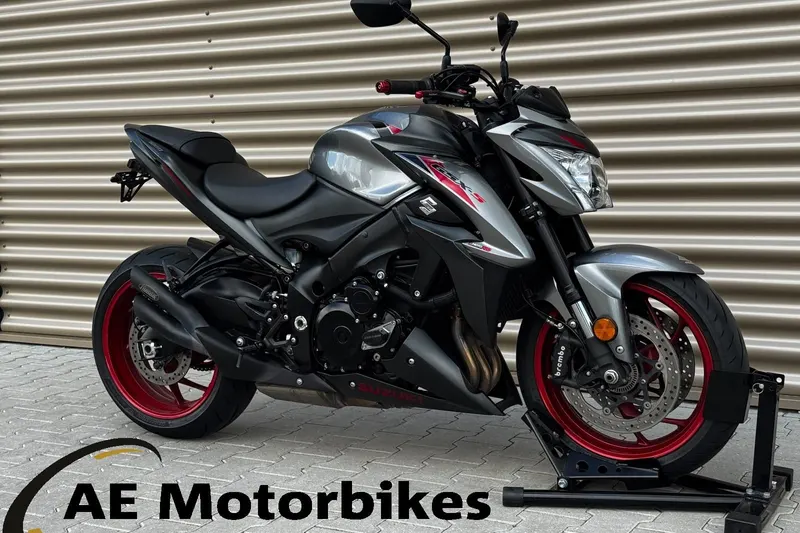 Suzuki GSX-S1000 (2022)