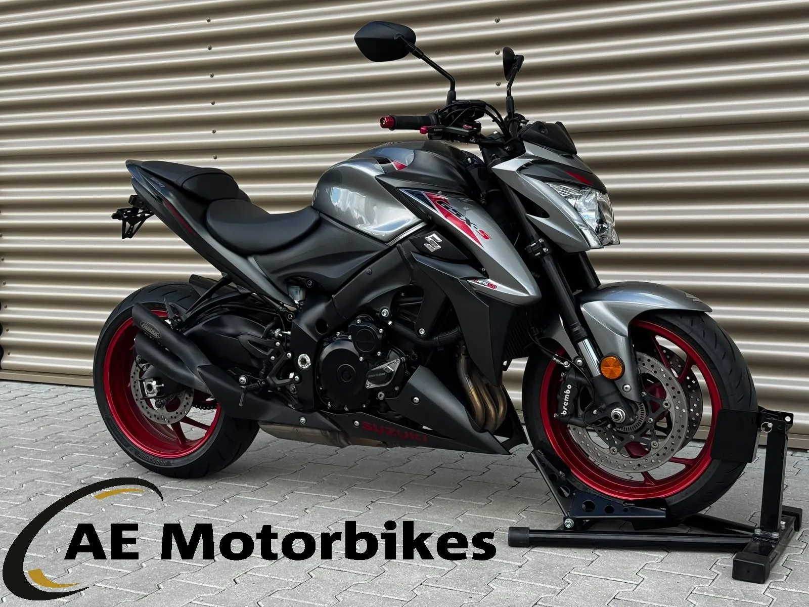 Suzuki GSX-S1000 (2022) — foto 1