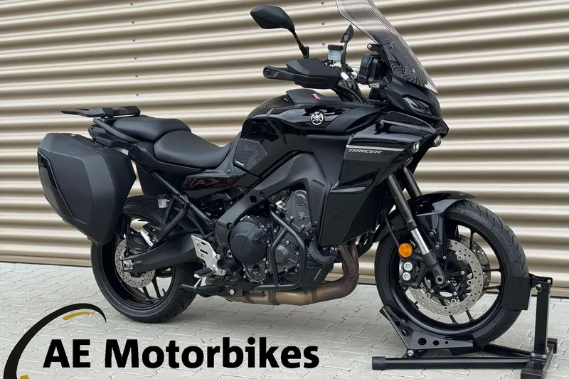 Yamaha Tracer 9 (2024)