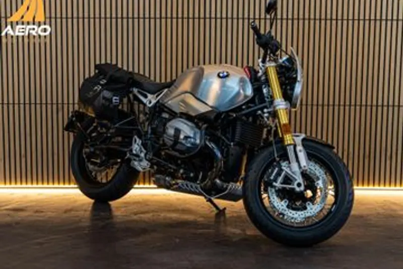 BMW R Nine T (2017)
