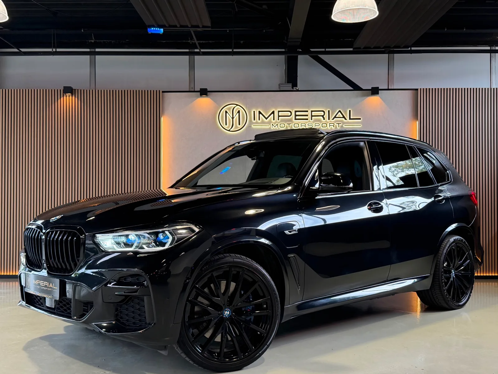 BMW X5 (2022) — foto 1