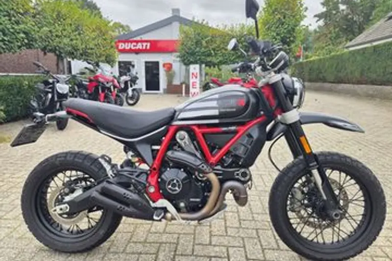 Ducati Scrambler DESERT SLED (2021)