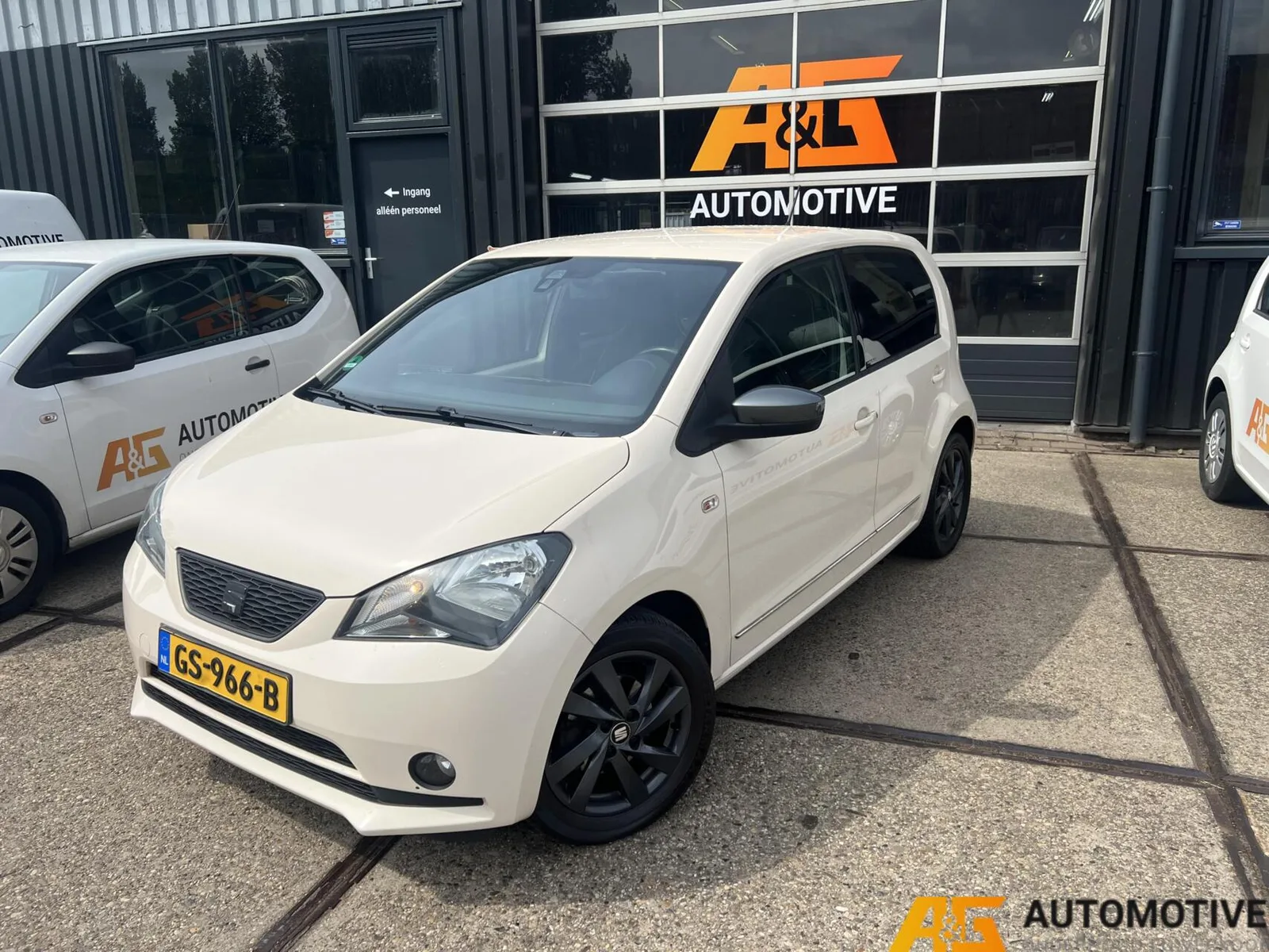 SEAT Mii (2015) — foto 1