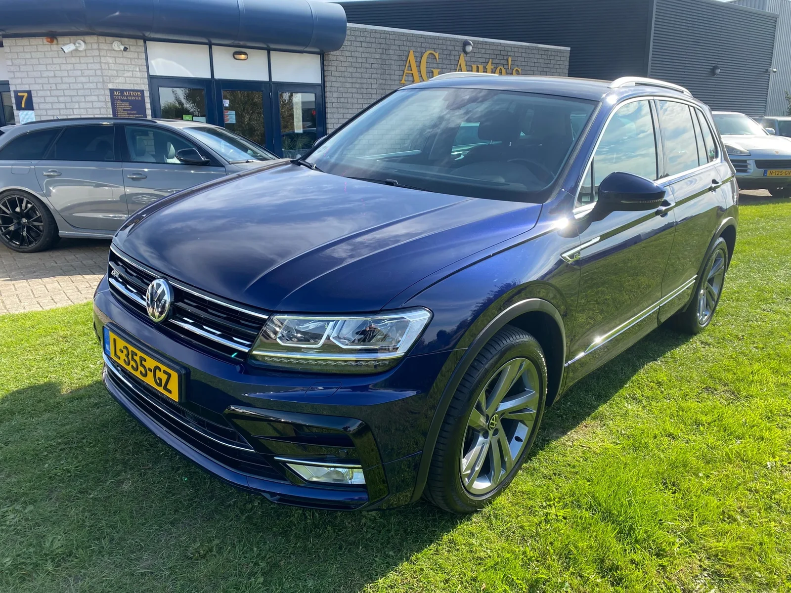 Volkswagen Tiguan (2016) — foto 1