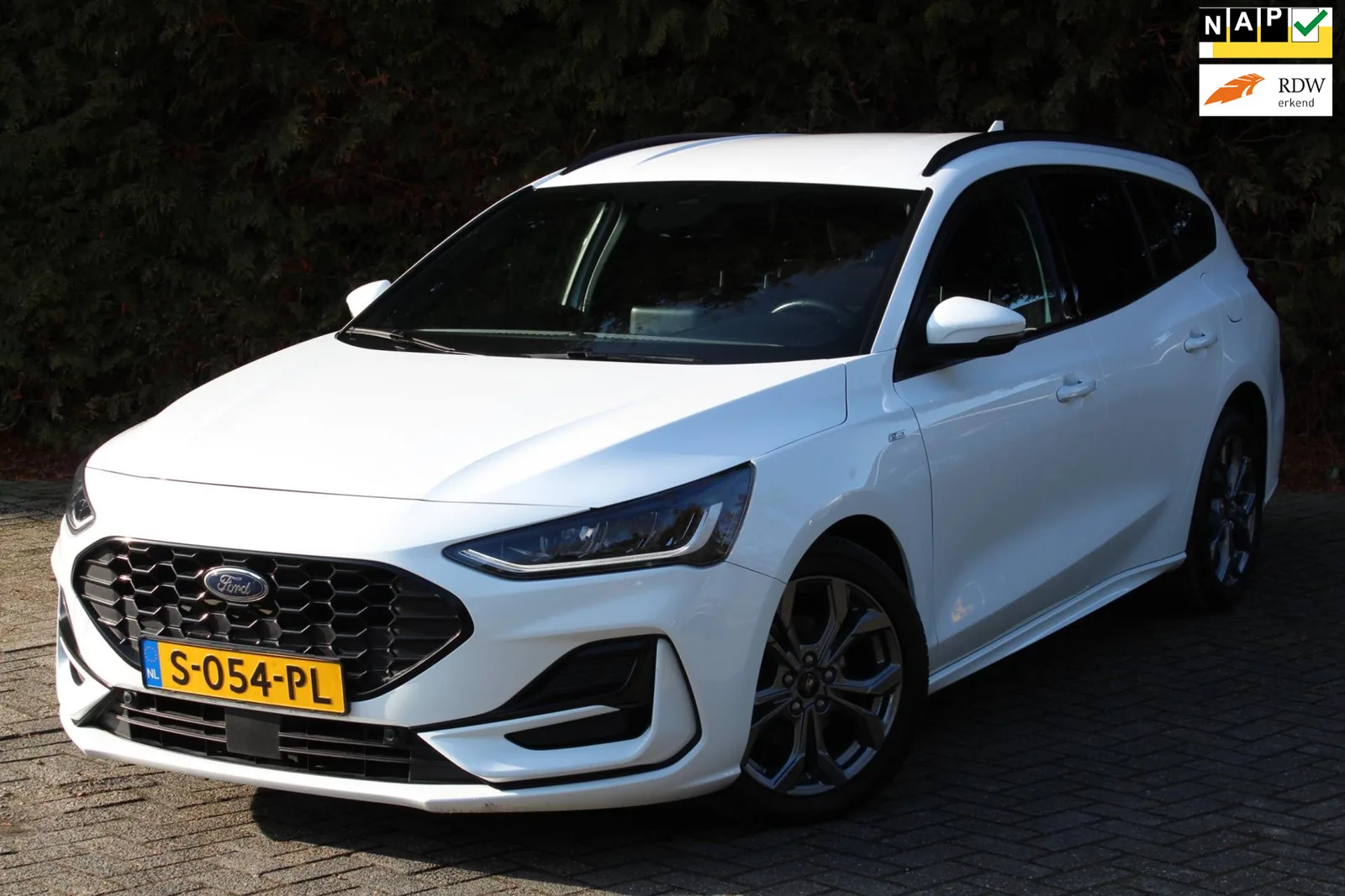 Ford Focus (2023) — foto 1