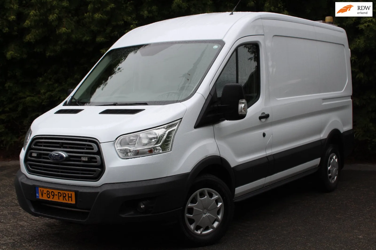 Ford Transit (2019) — foto 1