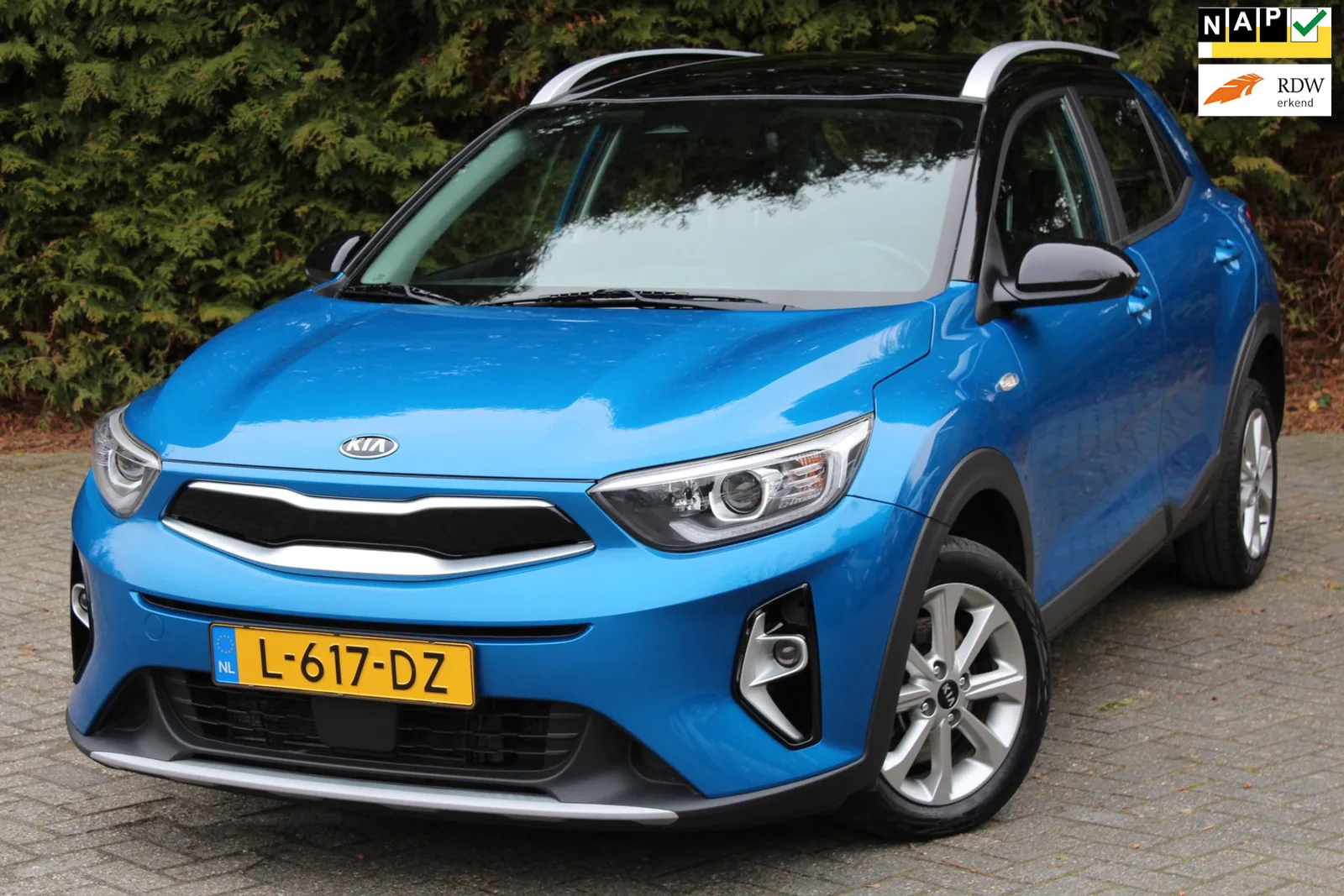 Kia Stonic (2021) — foto 1