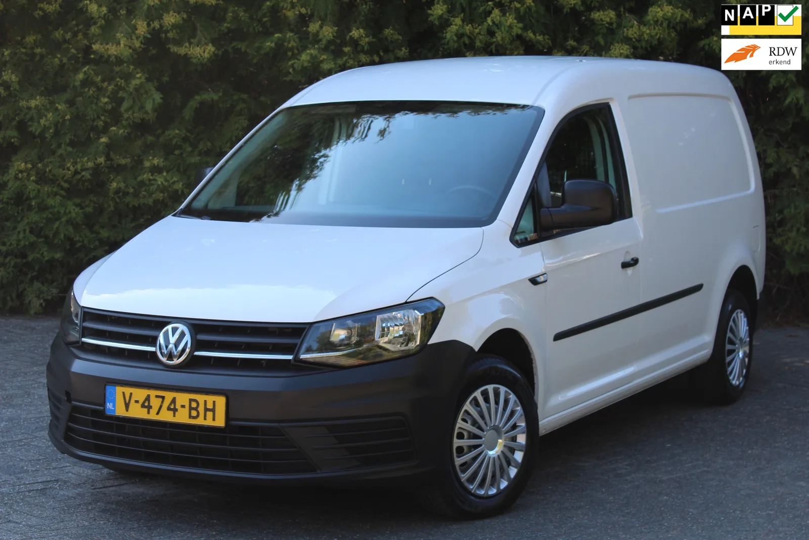 Volkswagen Caddy (2016) — foto 1