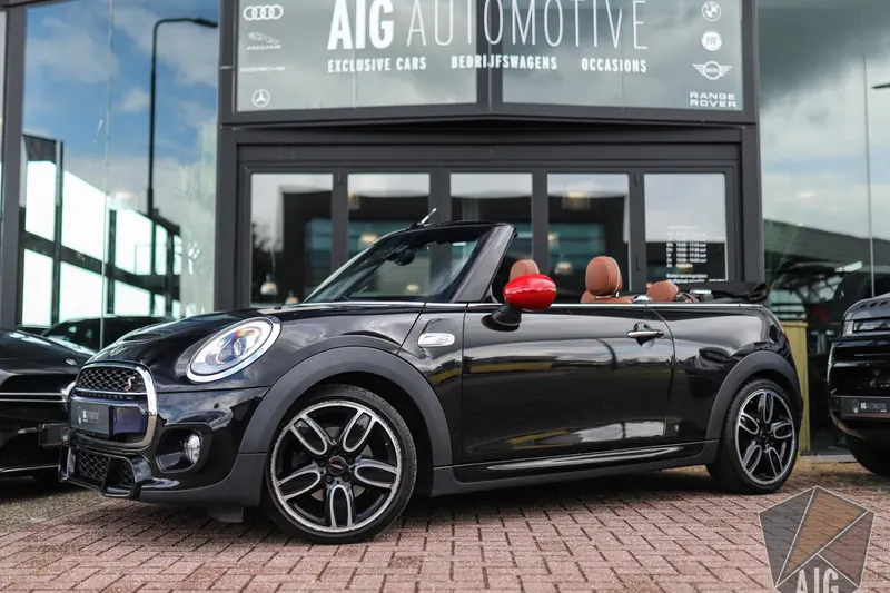 MINI Cabrio (2017)