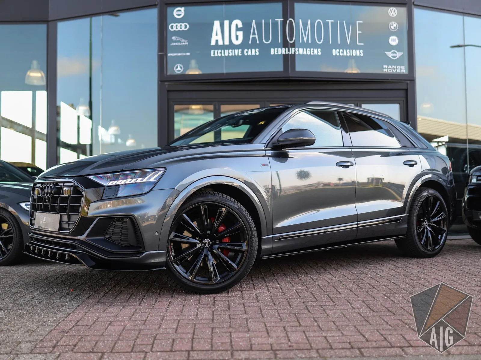Audi Q8 (2021) — foto 1