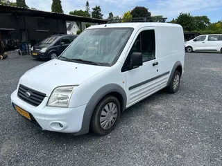 Ford Transit Connect (2011) — foto 1