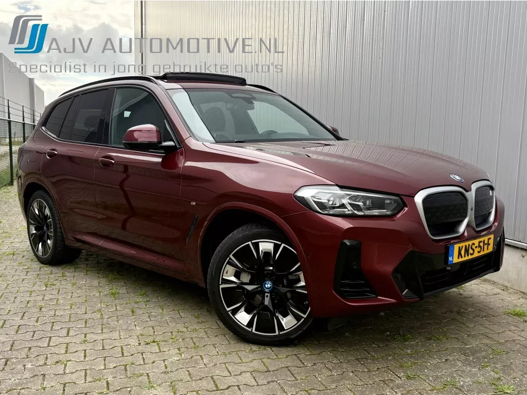 BMW iX3 (2022) — foto 1