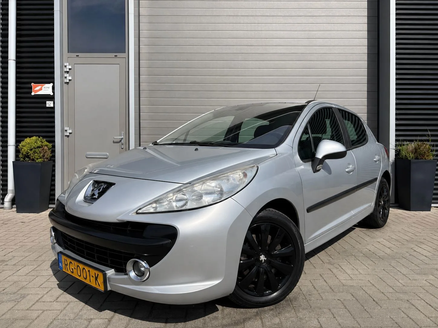 Peugeot 207 (2007) — foto 1